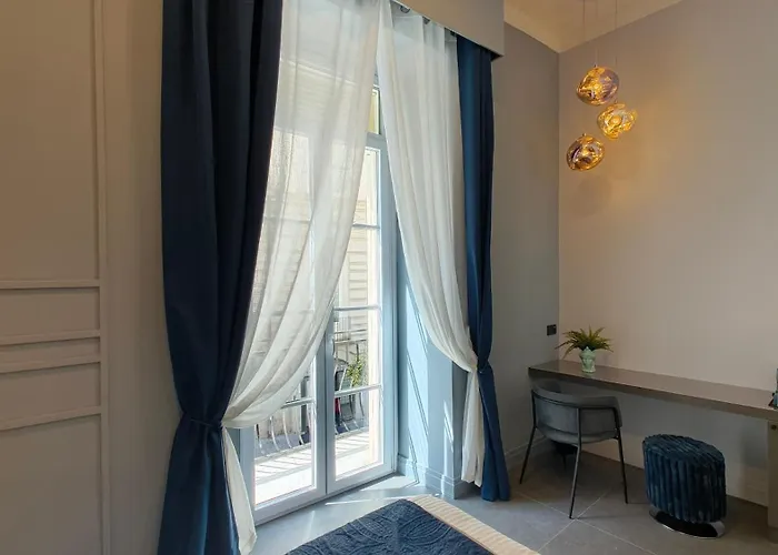 Philosofia 3* Neapol